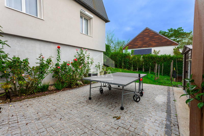 Maison - 111 m² - 7 pièces