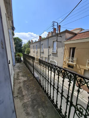 Appartement - 83 m² - 3 pièces