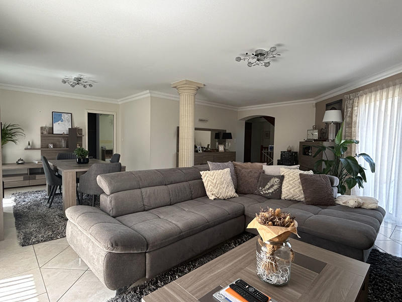 Maison - 293 m² - 7 pièces