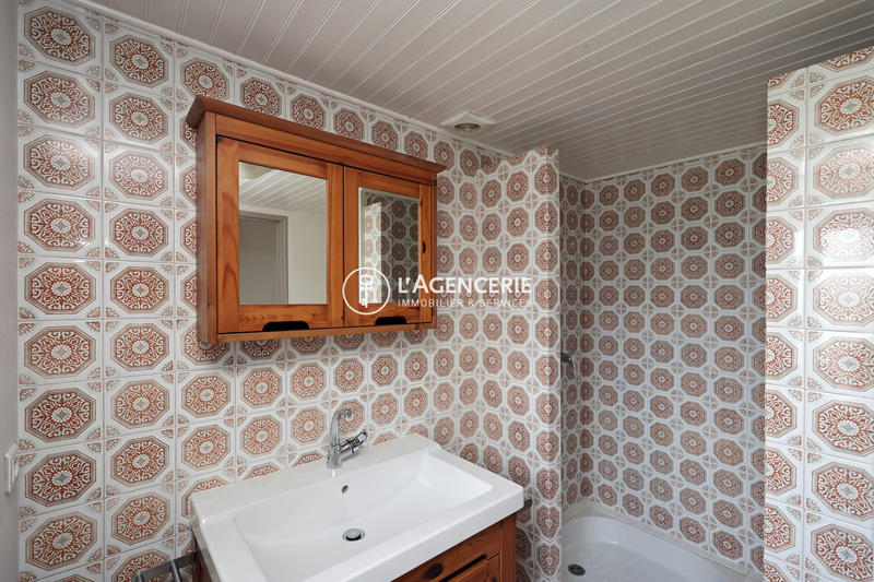 Local commercial - 136 m²