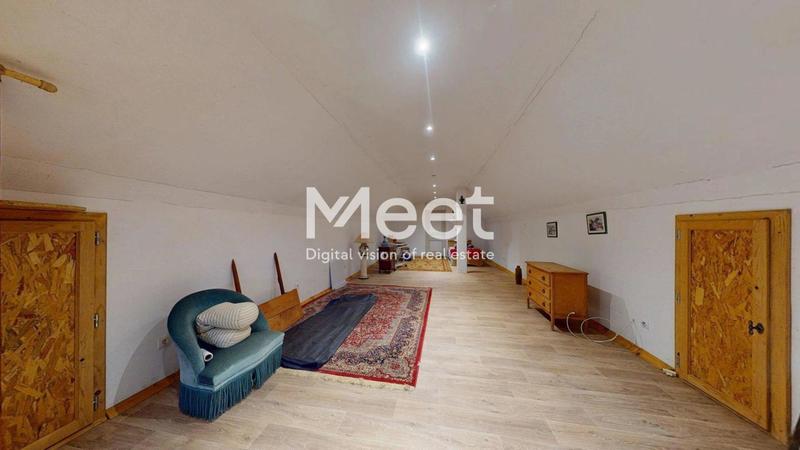 Propriété - 5 pièces