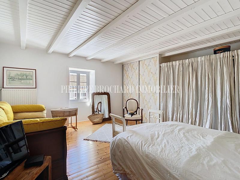 Maison ancienne - 162 m² - 6 pièces