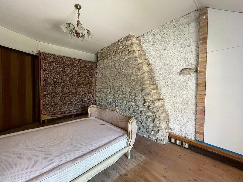 Maison - 390 m² - 8 pièces