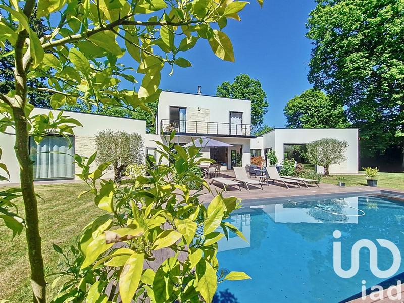 Maison de maîtres - 262 m² - 8 pièces