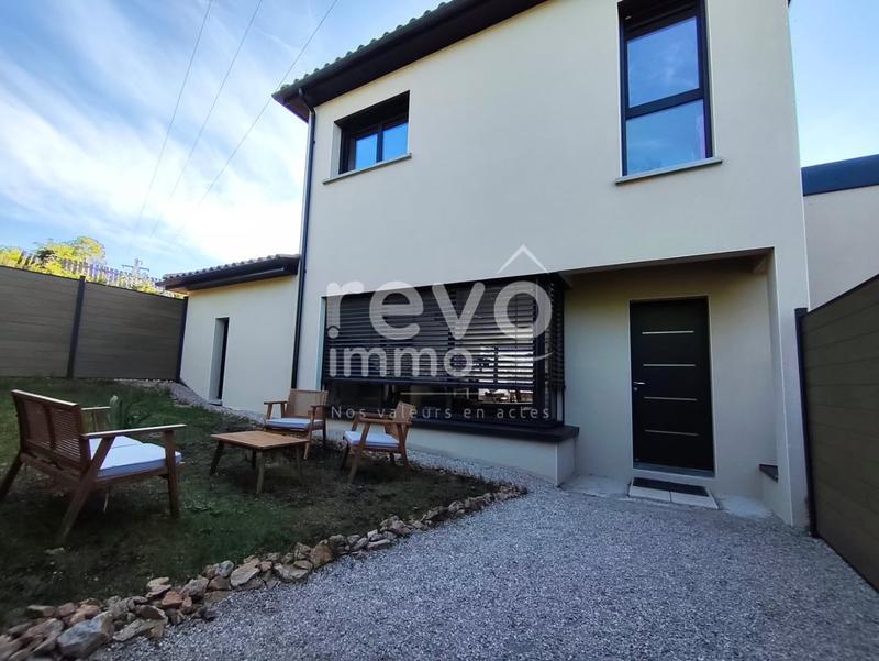 Maison - 159 m² - 5 pièces