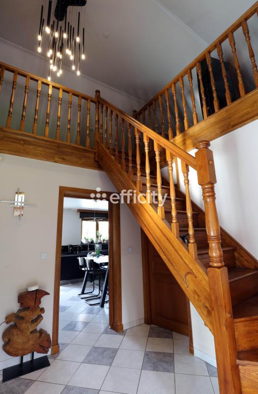 Maison - 166 m² - 5 pièces