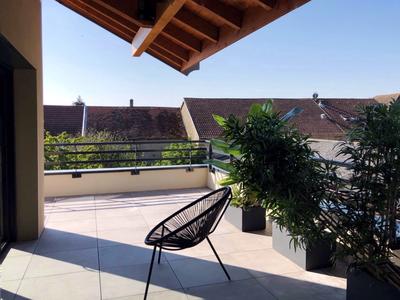 Appartement - 110 m² - 5 pièces