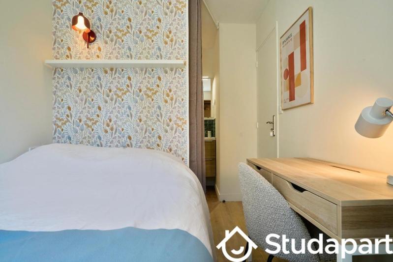 Chambre - 10 m² - 1 pièce