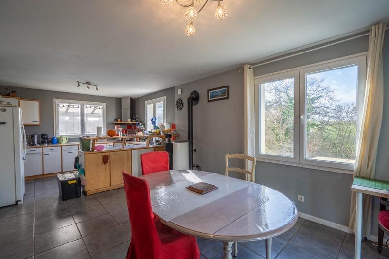 Maison - 140 m² - 7 pièces