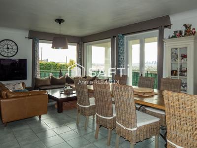 Maison - 122 m² - 4 pièces