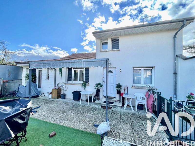 Maison - 75 m² - 3 pièces