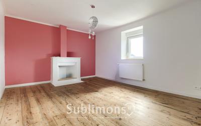 Maison - 223 m² - 9 pièces