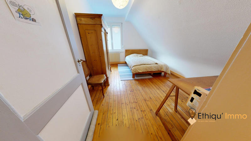 Maison - 89 m² - 5 pièces