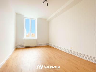 Appartement - 87 m² - 4 pièces