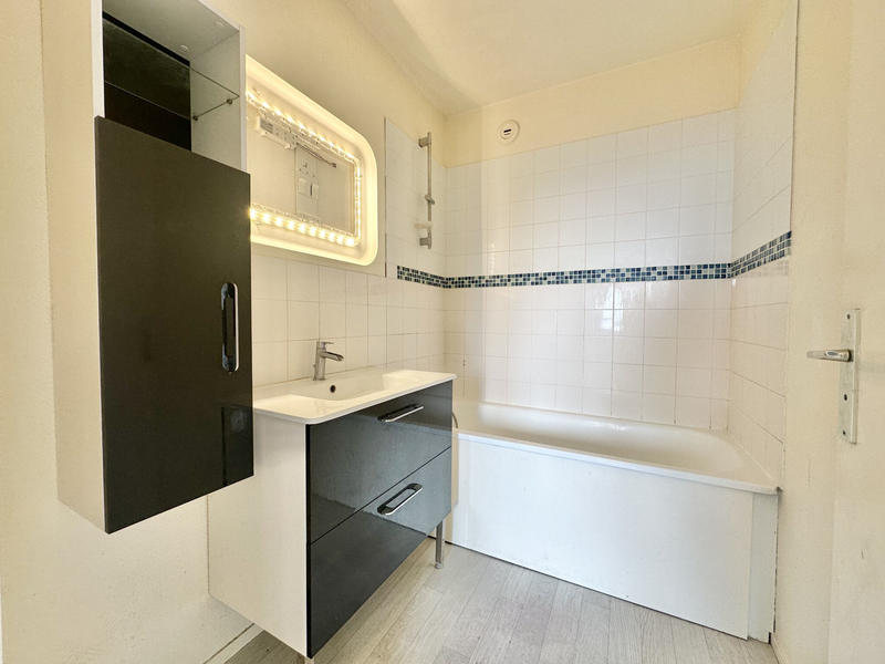 Appartement - 49 m² - 2 pièces