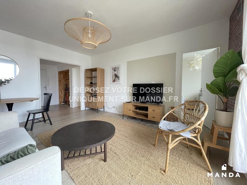 Chambre - 10 m² - 4 pièces