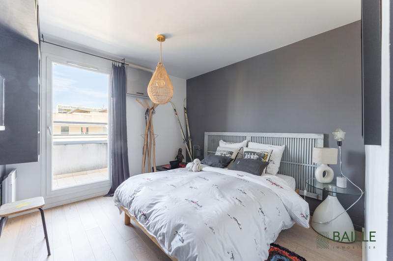 Appartement - 103 m² - 4 pièces