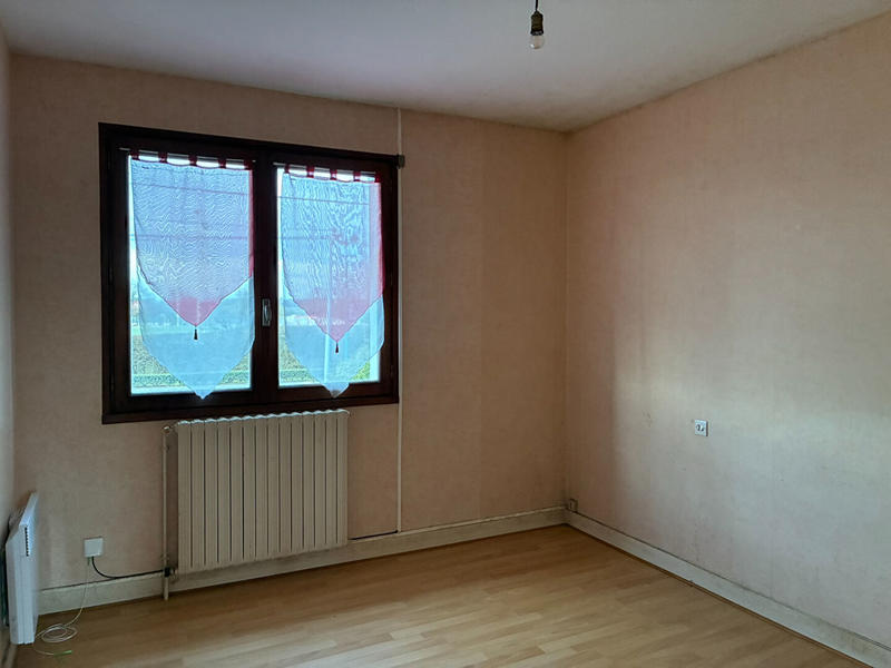 Maison - 97 m² - 4 pièces