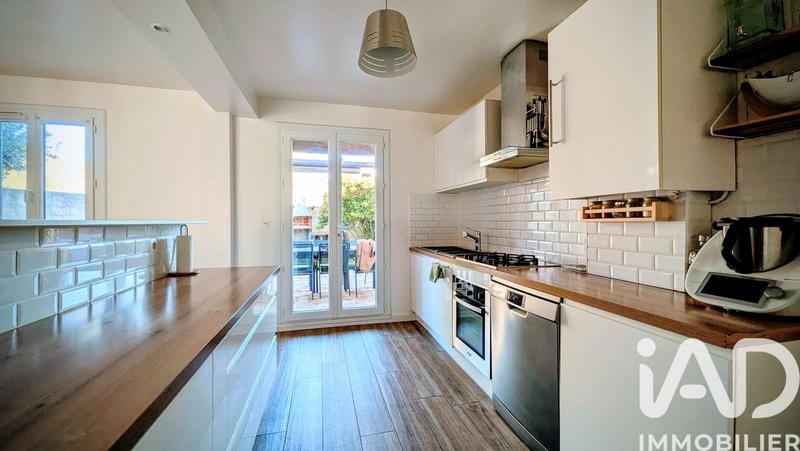 Maison - 87 m² - 4 pièces