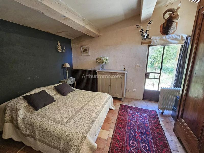 Maison - 166 m² - 7 pièces