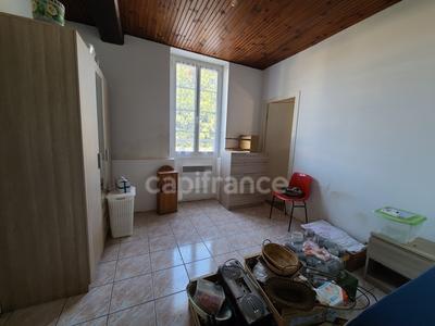 Maison - 170 m² - 6 pièces