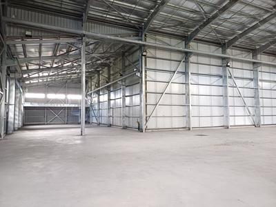 Entrepôt - 1 492 m²