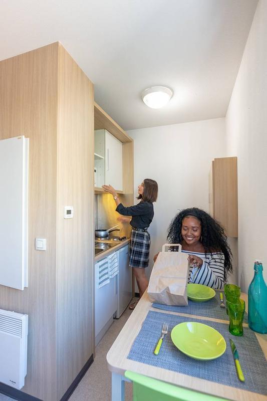 Studio - 18 m² - 1 pièce