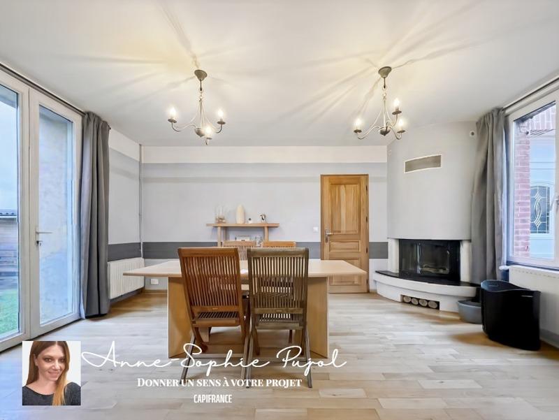 Maison - 138 m² - 6 pièces