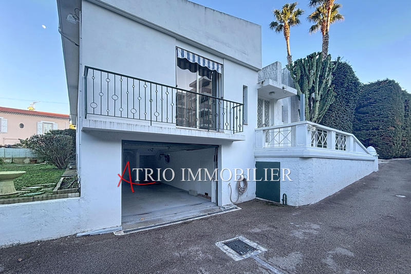 Villa - 276 m² - 5 pièces