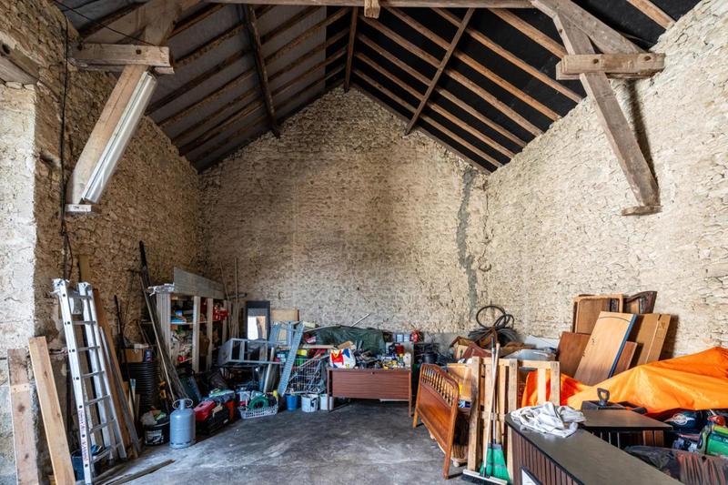 Corps de ferme - 190 m² - 9 pièces