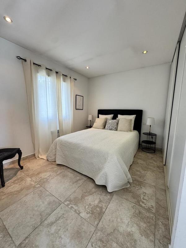 Bastide - 206 m² - 6 pièces