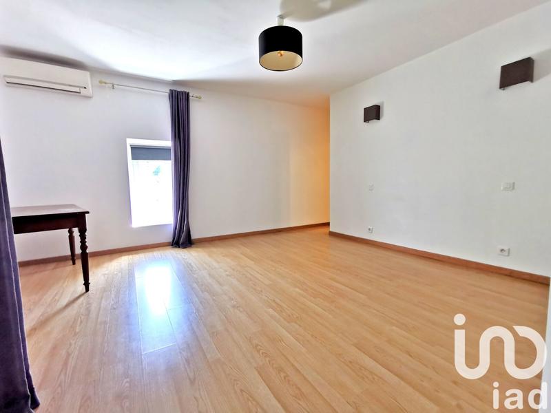 Maison - 210 m² - 9 pièces