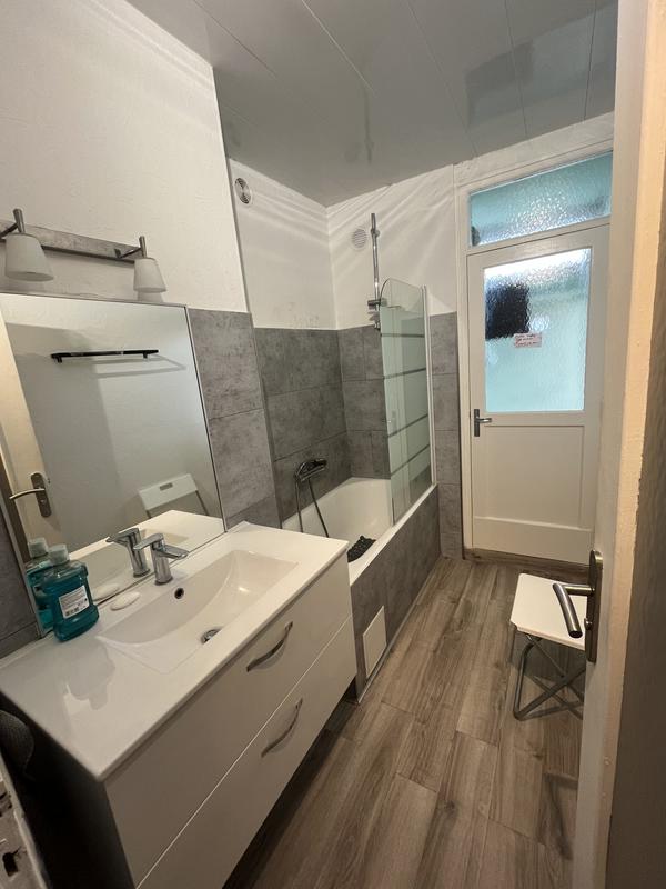 Appartement - 82 m² - 5 pièces