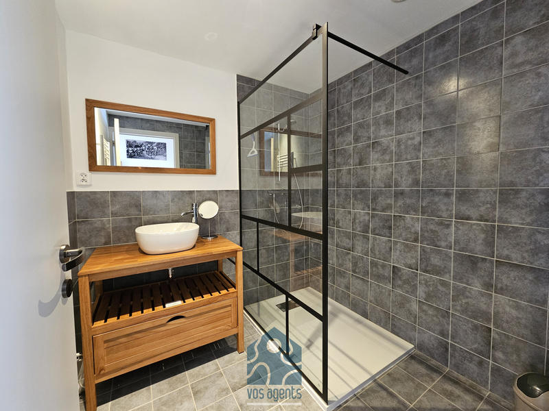 Propriété - 316 m² - 10 pièces