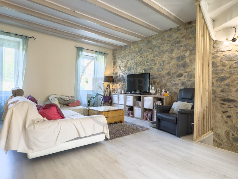 Maison de village - 130 m² - 4 pièces