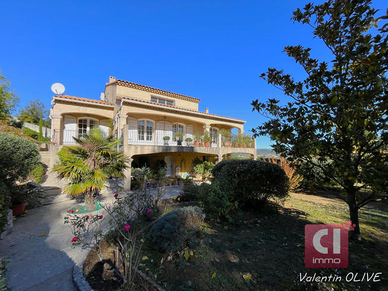 Maison - 133 m² - 5 pièces