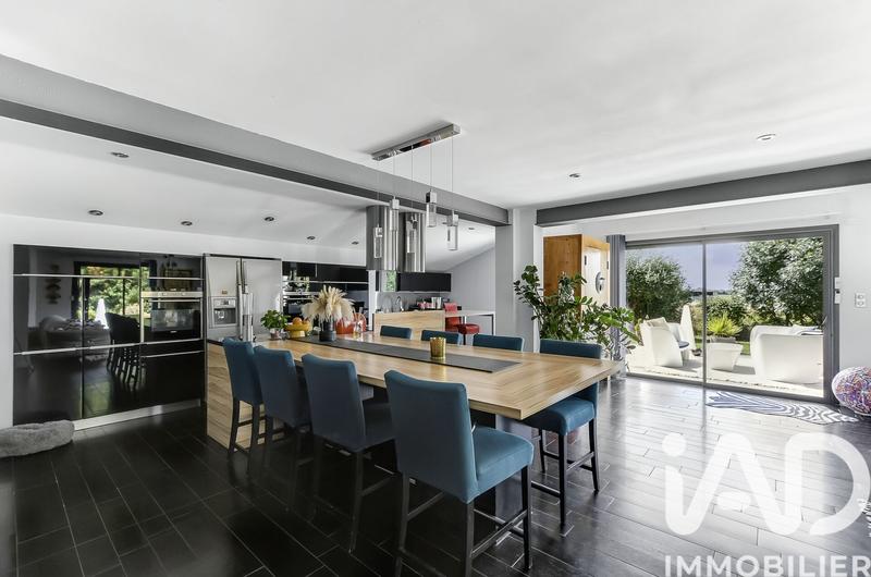 Maison - 155 m² - 5 pièces