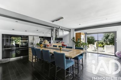 Maison - 155 m² - 5 pièces