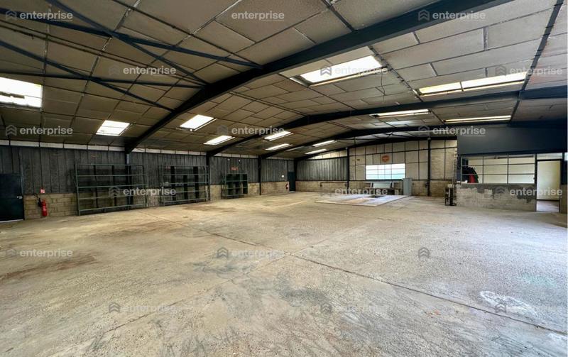 Local d'activité / Entrepôt - 380 m²