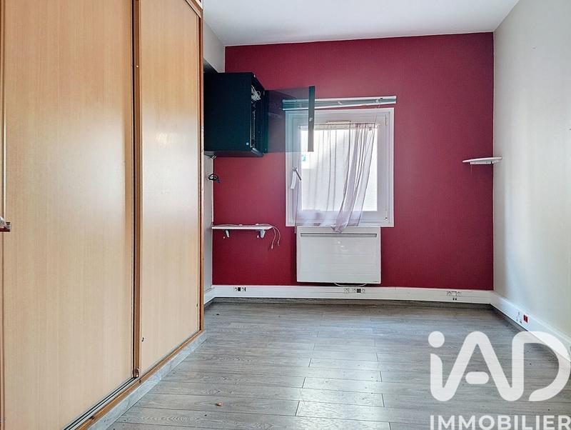 Immeuble - 2 900 m² - 90 pièces