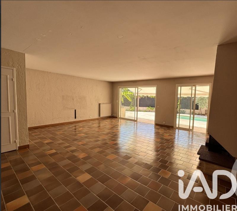 Maison - 137 m² - 5 pièces