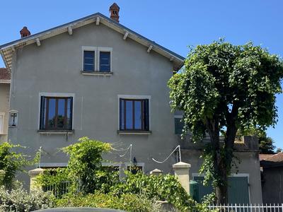 Maison - 160 m² - 5 pièces