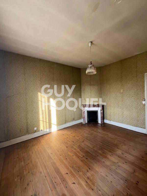 Maison - 90 m² - 5 pièces