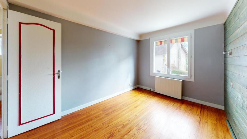 Maison - 137 m² - 5 pièces