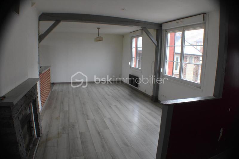 Maison - 104 m² - 5 pièces