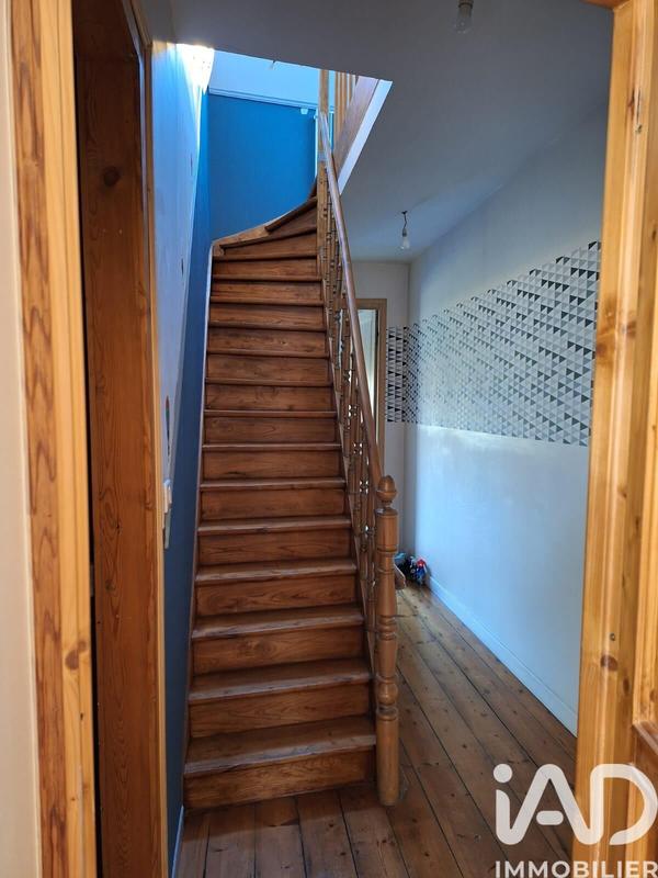 Maison - 159 m² - 8 pièces