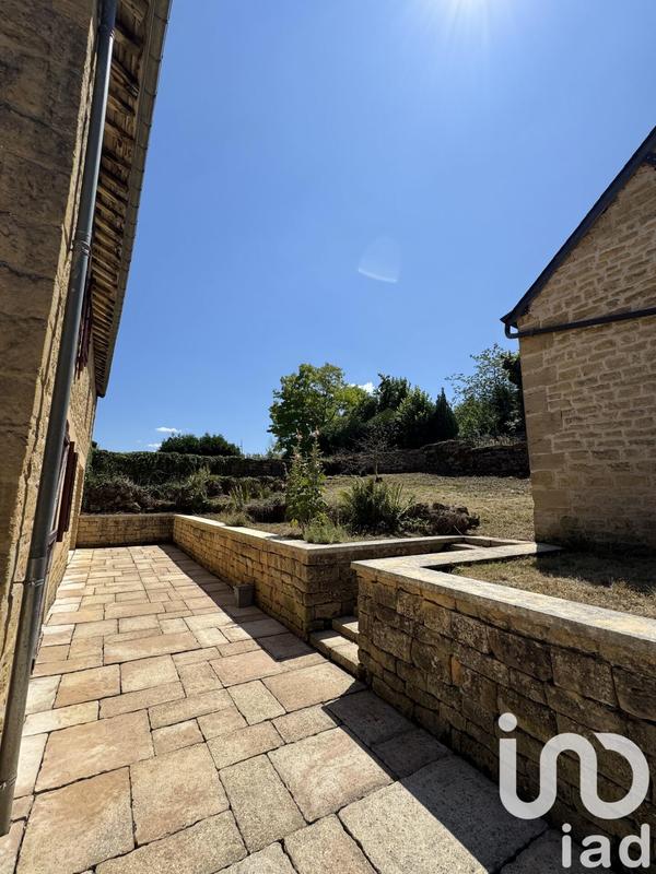 Maison - 339 m² - 10 pièces