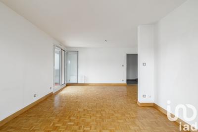 Appartement - 77 m² - 4 pièces