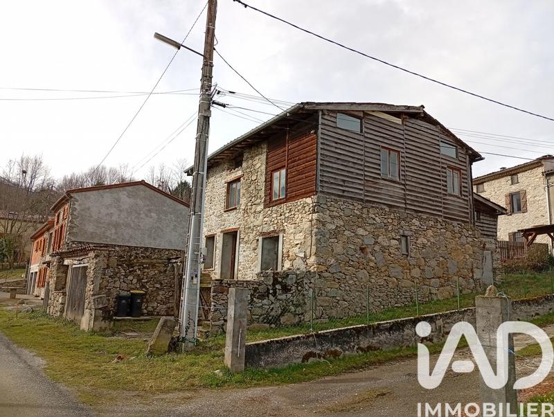 Maison - 108 m² - 4 pièces