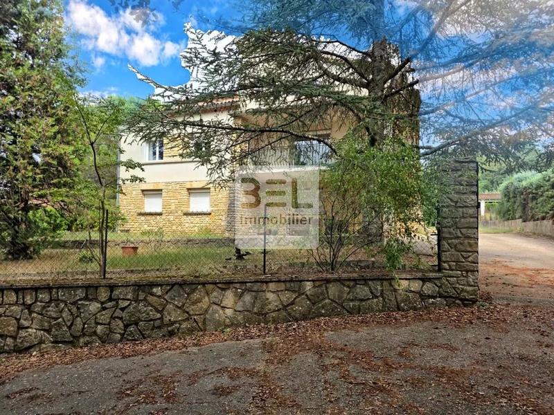 Villa - 172 m² - 7 pièces